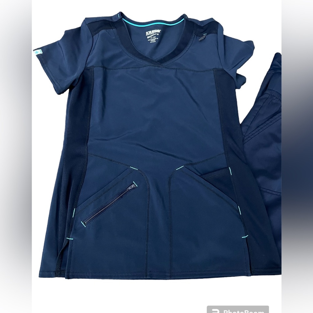 NWOT navy XS scrubs